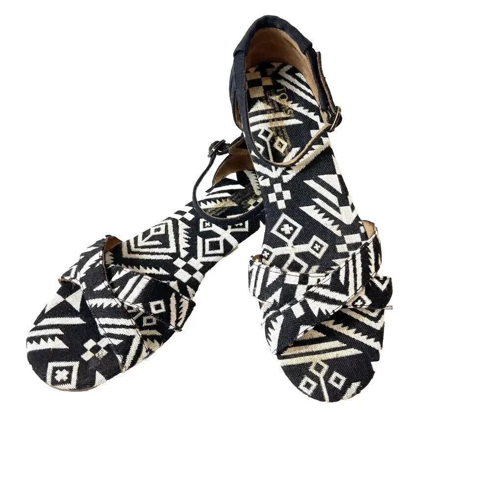 Toms Fabric Sandals Women's 10 Ankle Strap Black Geometric Buckle Comfort Casual
